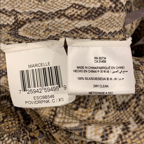 Snakeskin pattern romper - Picture 8 of 9